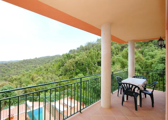 Arauco By Interhome Lloret de Mar